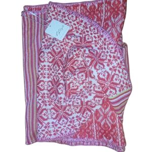 Pink and White Patterned Knit Blanket